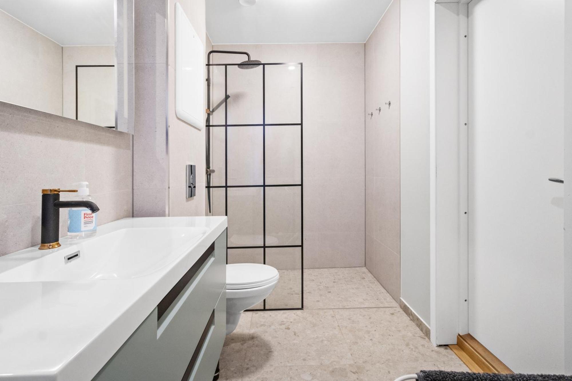 Elegant Urban Apartment Bergen Ngoại thất bức ảnh